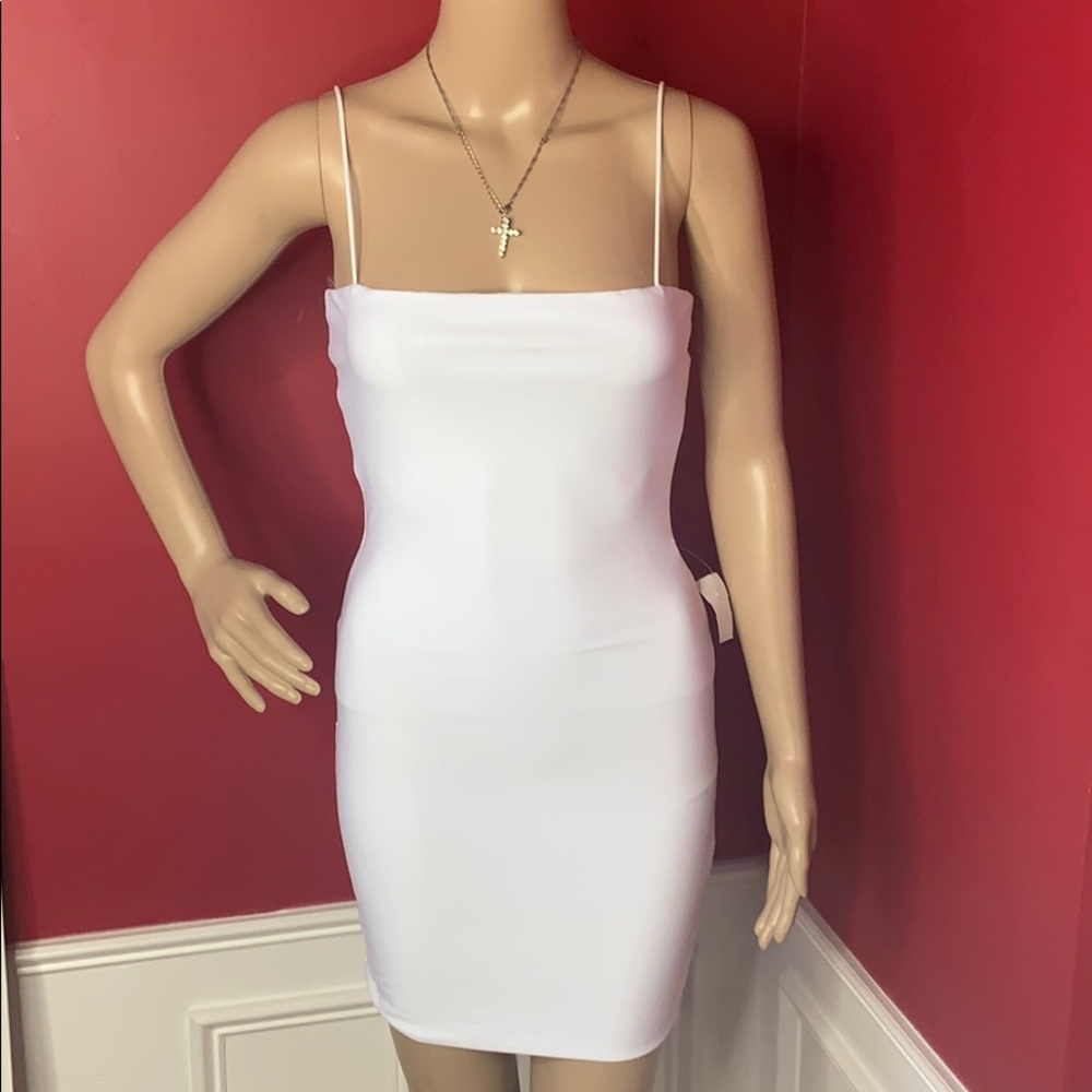 *NEW* White Bodycon Mini Dress